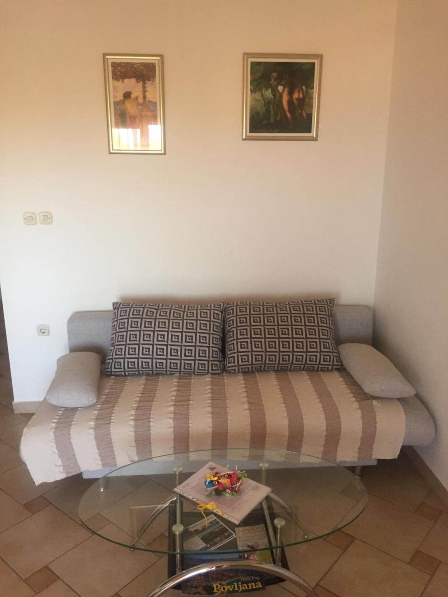 Apartments Vidovic Povljana Zimmer foto