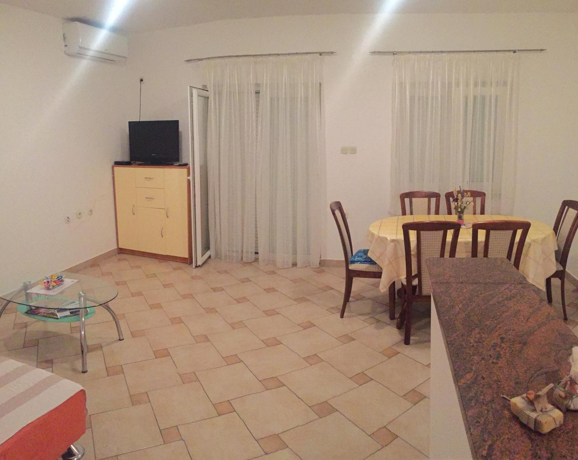 Apartments Vidovic Povljana Zimmer foto