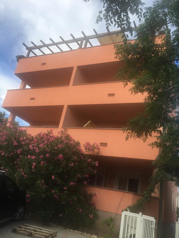 Apartments Vidovic Povljana Exterior foto